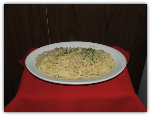Spaghettini Aio and Olio. Pasta in olive oil, garlic sauce and parsley.