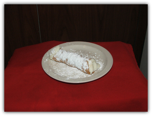 Cannoli. Pastry dessert